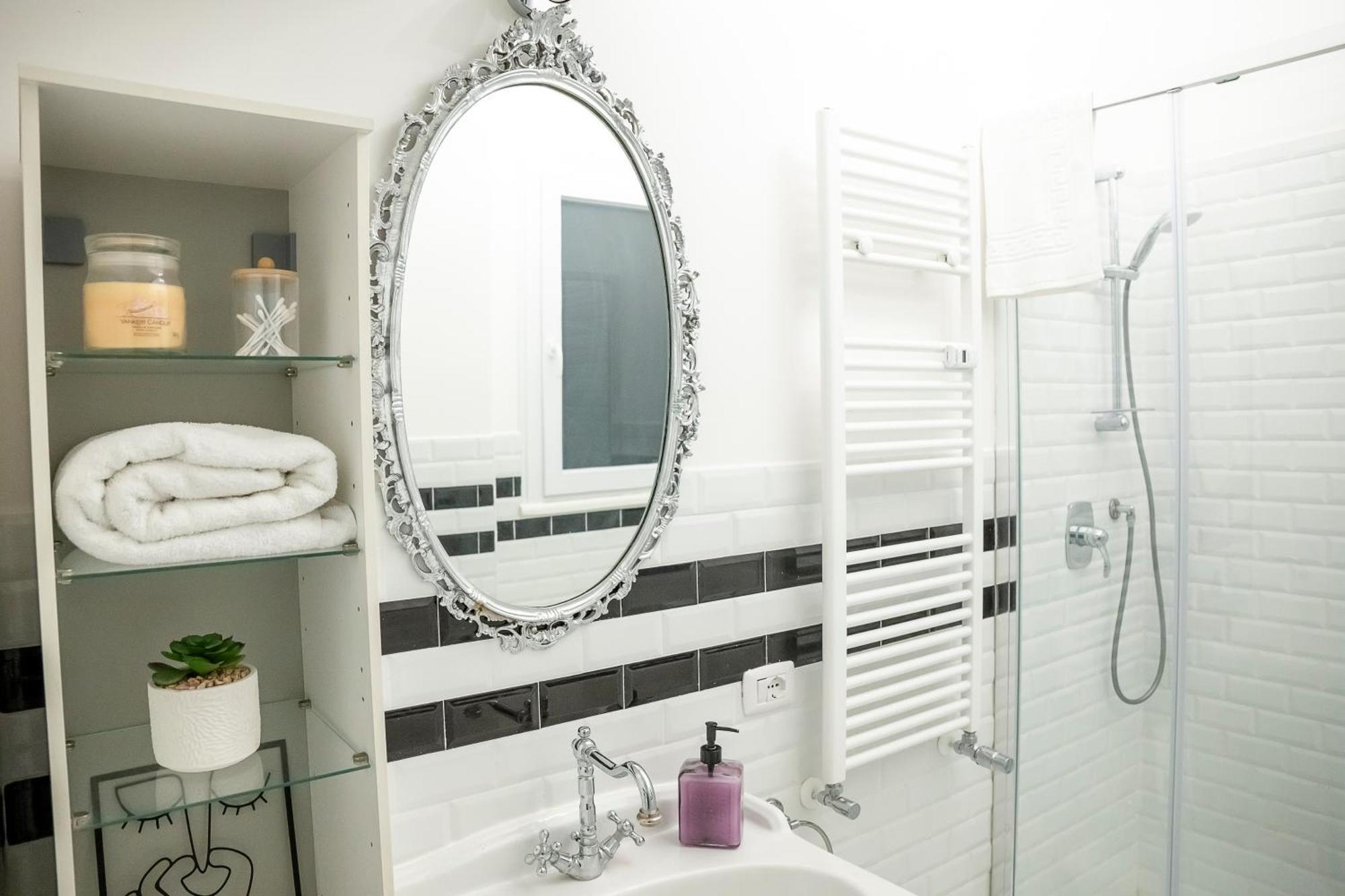 Olimpia House - Gianicolense Apartment *
